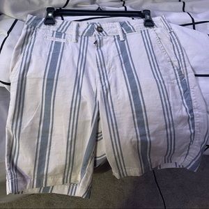 American Eagle mens shorts